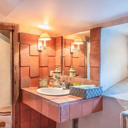 D'hote Domaine Robliniere Bed & Breakfast