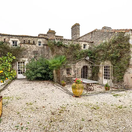 D'hote Domaine Robliniere 3*